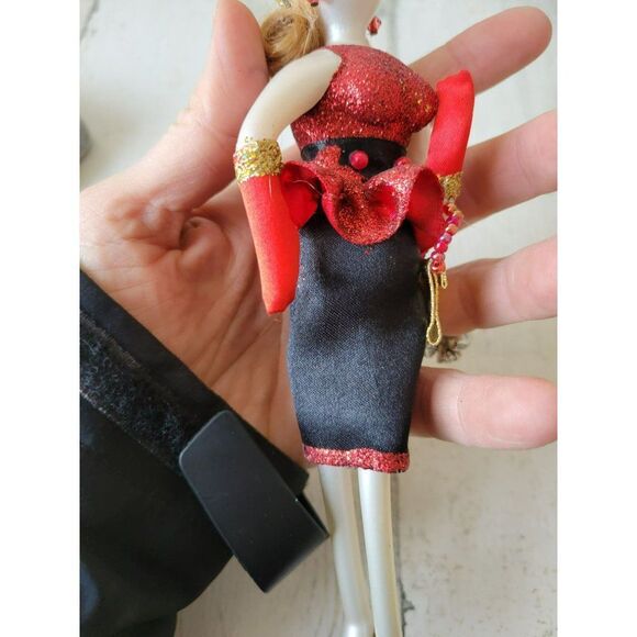 Vintage de carlini Italian glass lady ornament shopper shopping fashion purse fa - Picture 7 of 8